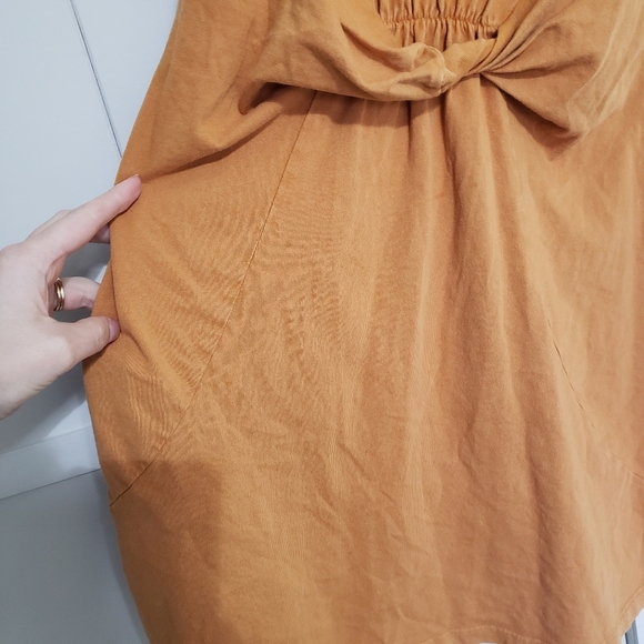 l*space Seaview Sleeveless Dress in Inka Gold size Medium - Picture 8 of 8